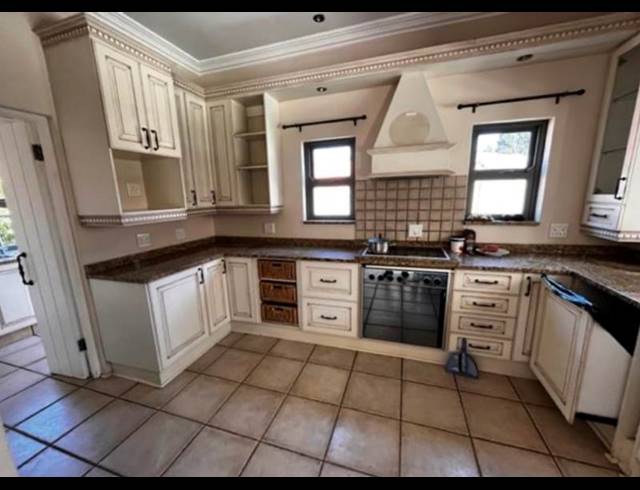 4 BEDROOM PROPERTY TO RENT IN BROOKLYN